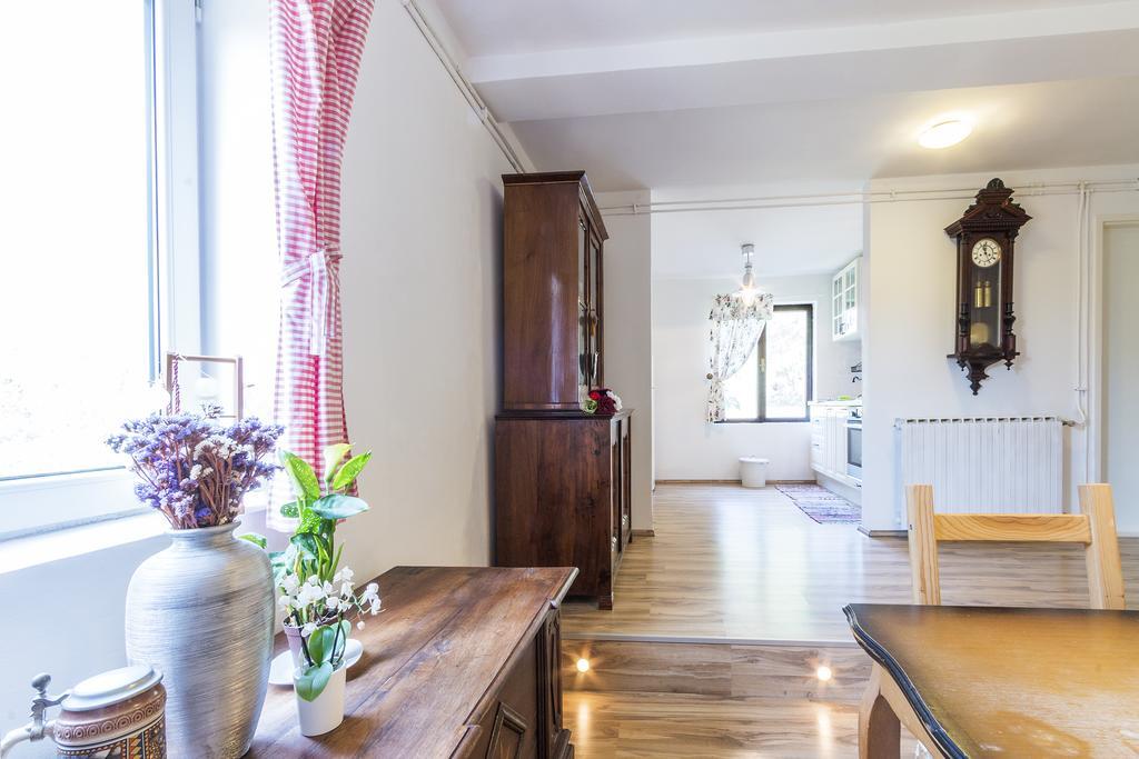 Apartments Oskar Банджоле Экстерьер фото